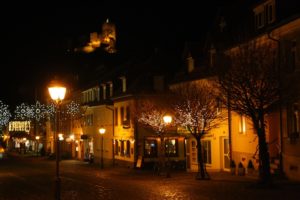 waldkirch-of-city-at-night-230711_960_720